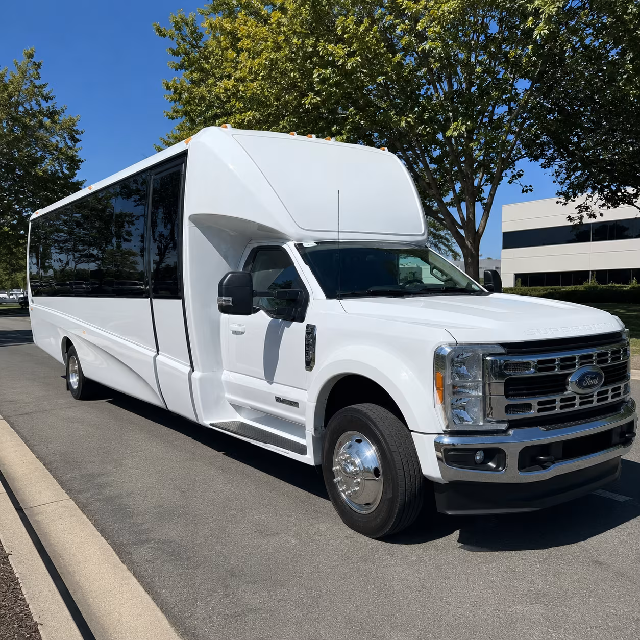 minibus rentals for beaumont bachelorette winery and brewery tours